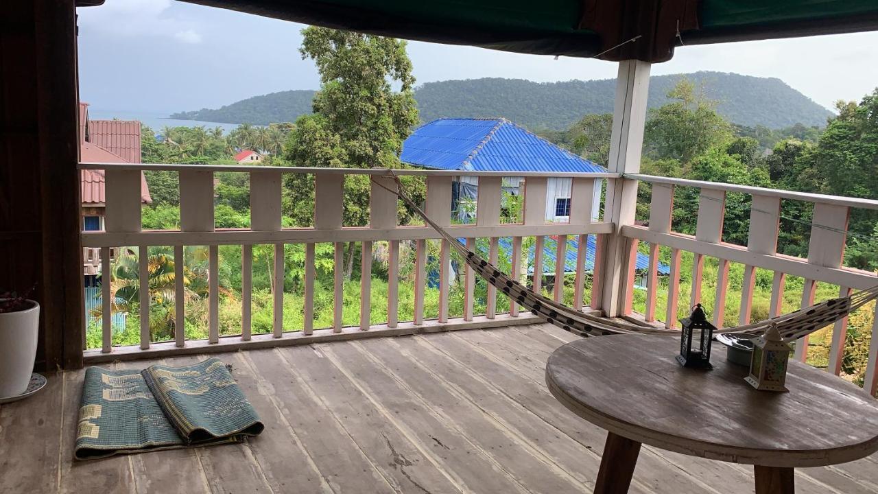 Dahlia Guesthouse Koh Rong Sanloem Esterno foto