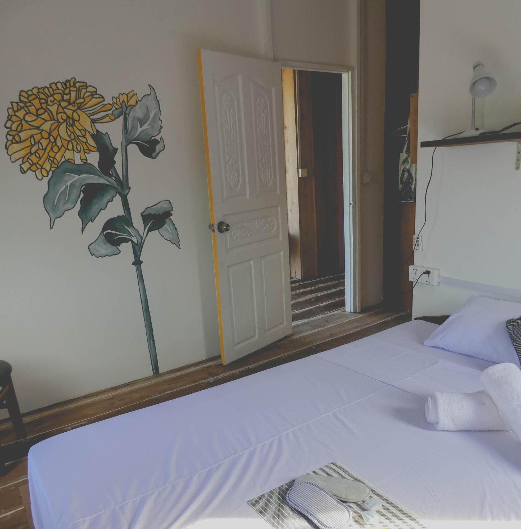 Dahlia Guesthouse Koh Rong Sanloem Esterno foto