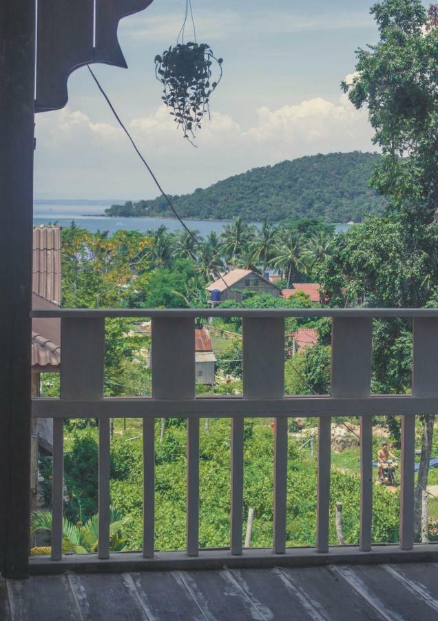 Dahlia Guesthouse Koh Rong Sanloem Esterno foto